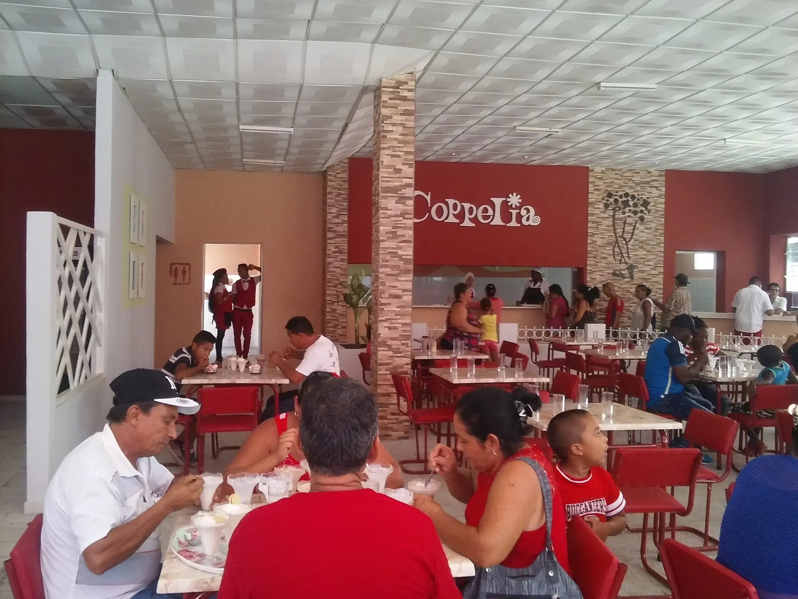 Copelia Morón - Área de servicio